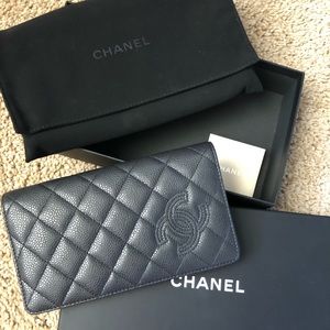 Black CHANEL Wallet